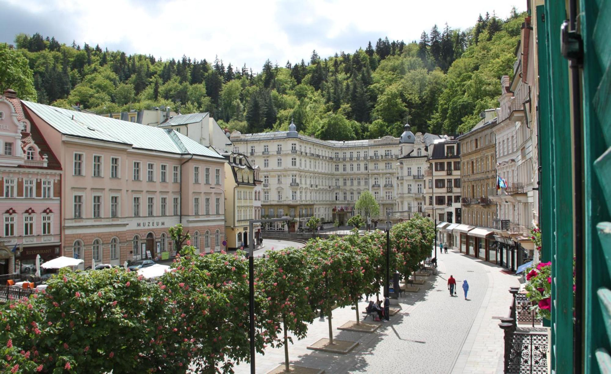 Hotel Maltezský Kříž Karlovy Vary Exterior foto